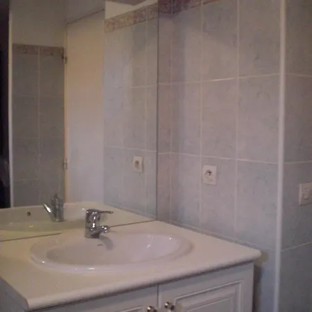 Avec Piscine, A 100 M, Cannes Et Juan Les Pins A 5 Min, Wifi Apartmán *