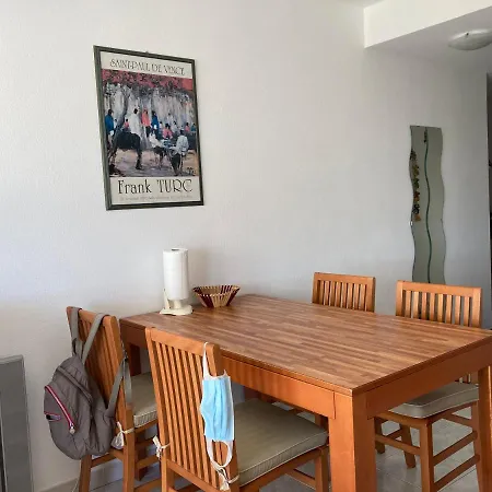 Apartmán Avec Piscine, A 100 M, Cannes Et Juan Les Pins A 5 Min, Wifi Golfe-Juan