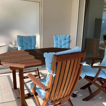 Apartmán Avec Piscine, A 100 M, Cannes Et Juan Les Pins A 5 Min, Wifi Golfe-Juan